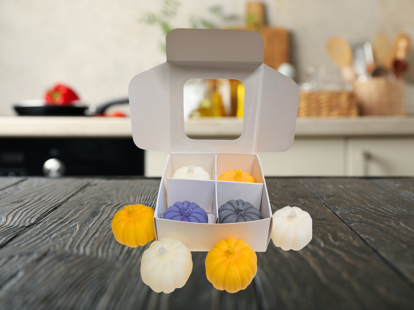 Set of 4 Pumpkin Wax Melts – Fall Limited Edition – Handcrafted Autumn Scented Wax Tarts
