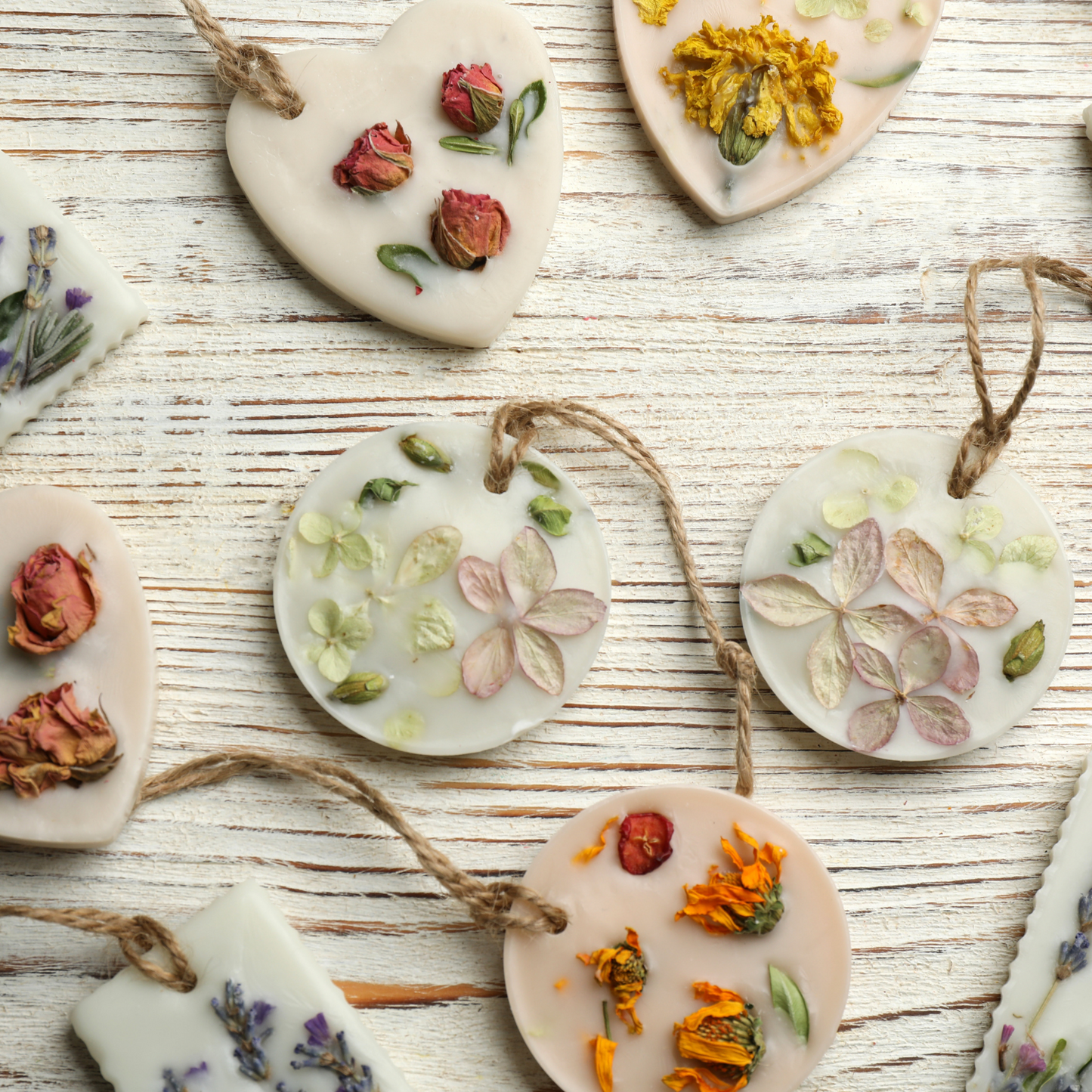 Botanical Wax sachet - Fall & Winter – Cozy, Woodsy & Spiced Scents for the Cooler Seasons