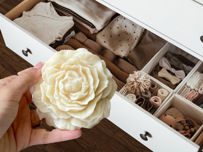 Wax flowers fresheners - Best-Selling scents for your closets and drawers - Signature Collection