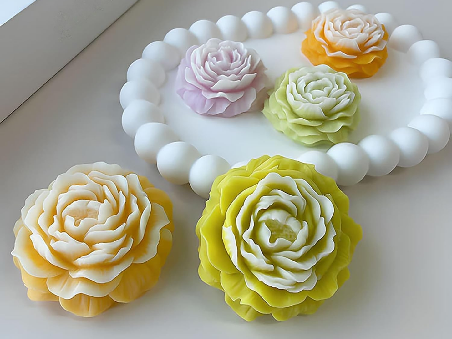 Wax flowers fresheners - Best-Selling scents for your closets and drawers - Signature Collection