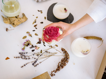 Wax flowers fresheners - Best-Selling scents for your closets and drawers - Signature Collection