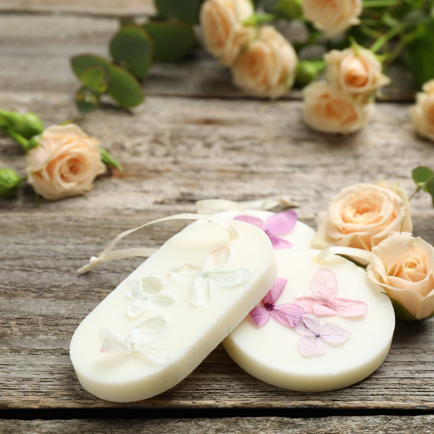 Luxurious Floral Soy Wax Sachets - Choose from 19  Scents - Natural Ingredients - Eco-Friendly - Closet Air Freshener - Wax Tablet - Gift