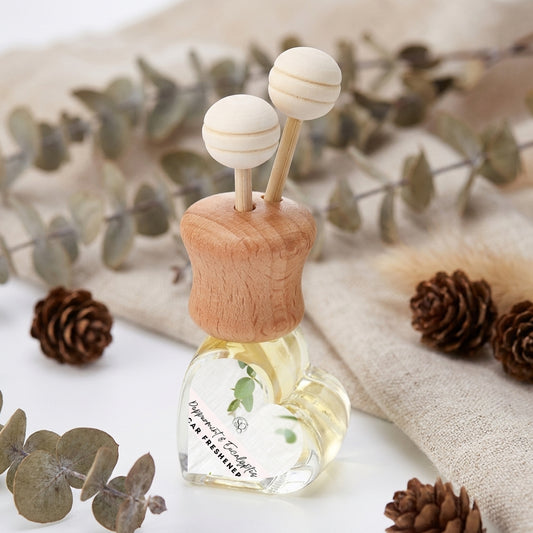 Vent-clip car diffuser, in calming eucalyptus and lavender