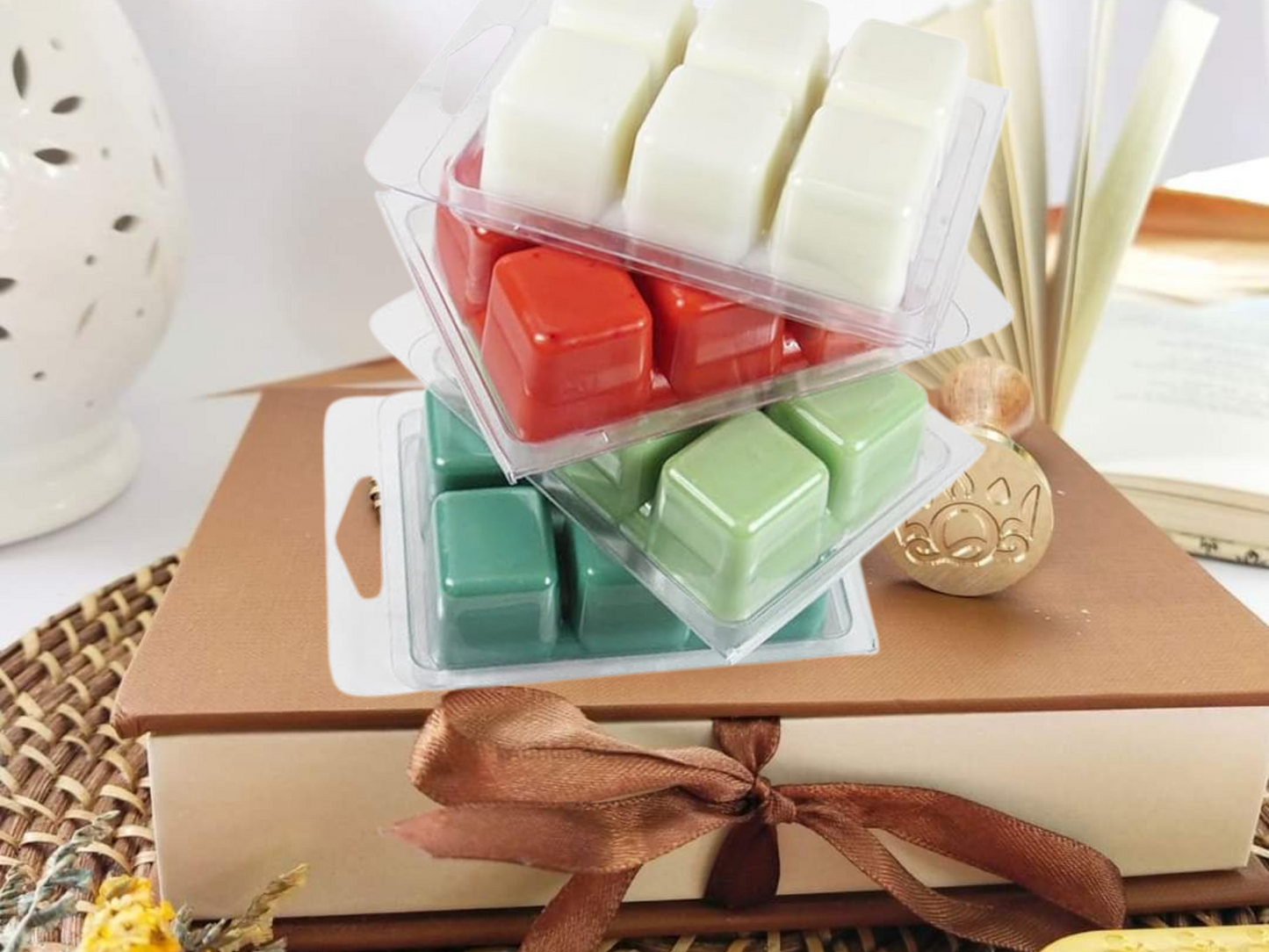 clamshell Wax Melts - Fall & Winter  – Cozy, Woodsy & Spiced Scents for the Cooler Seasons