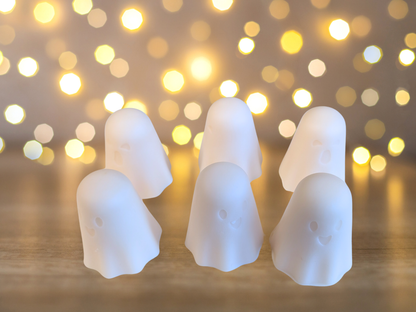 Set of 4 Ghost-Shaped Wax Melts – Halloween Limited Edition – Fall Spooky Scents – Handcrafted Seasonal Home Fragrance