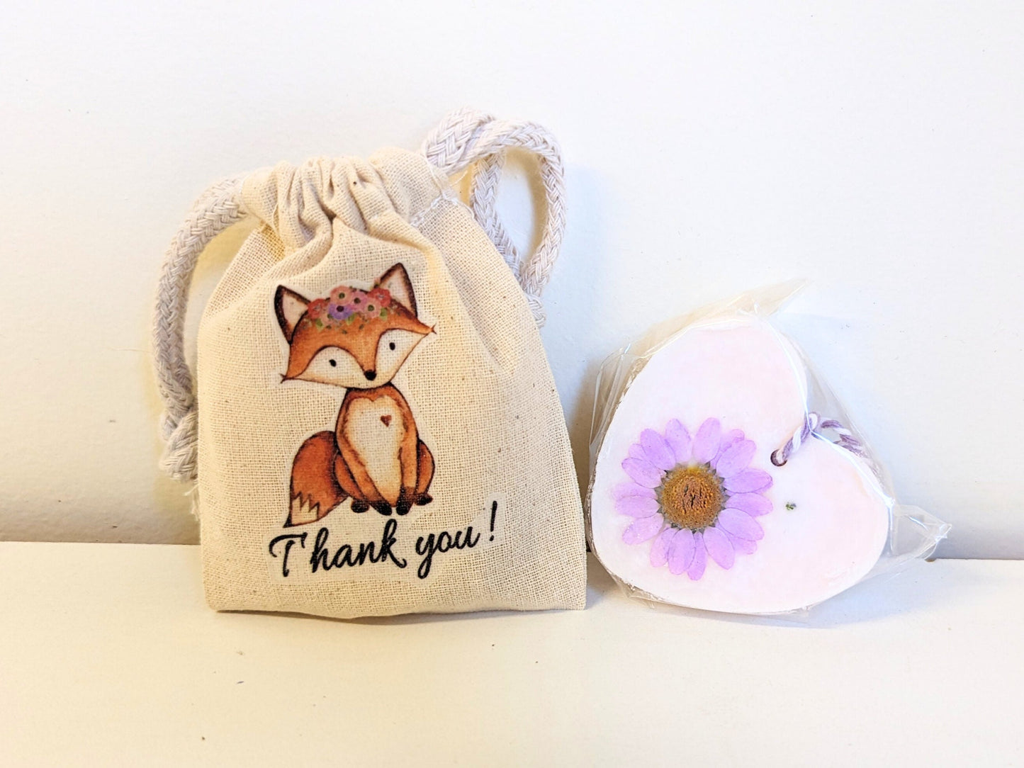 Baby shower favors . Woodland favors. Scented wax sachets . Personalized favor bags. woodland favors. Wax melts gift for guests