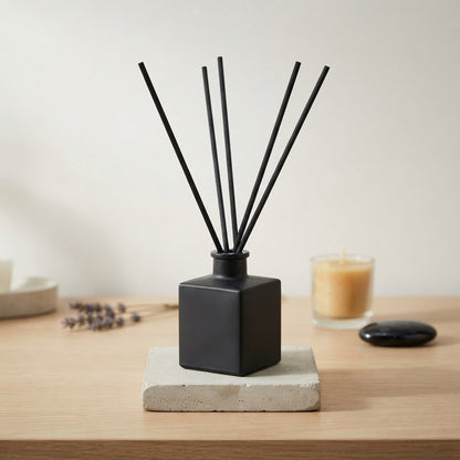 Bold & Masculine Reed Diffuser – Wood, Smoke & Obsidian